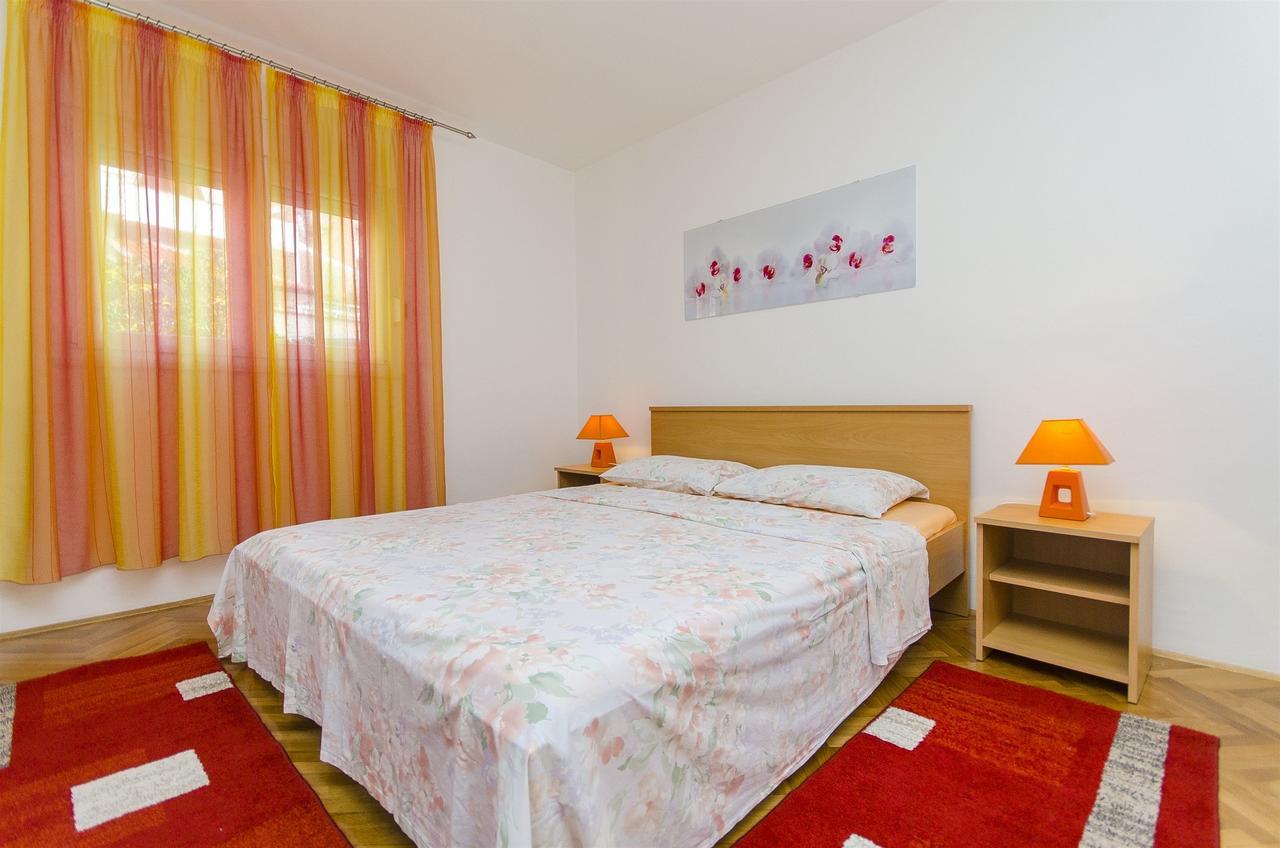 Apartments Karlo Trogir Eksteriør billede