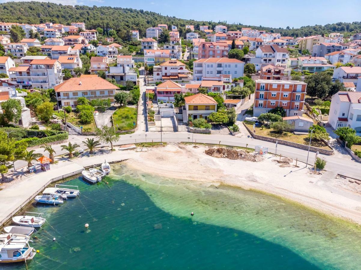 Apartments Karlo Trogir Eksteriør billede